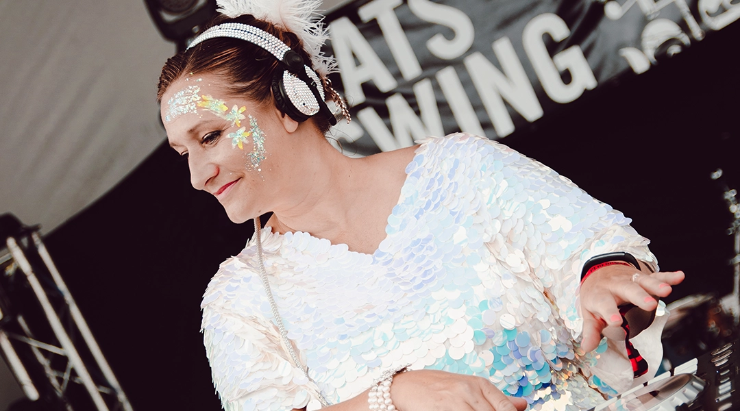 Perimenopause – A Performing Artist’s Perspective by Sophie Tott